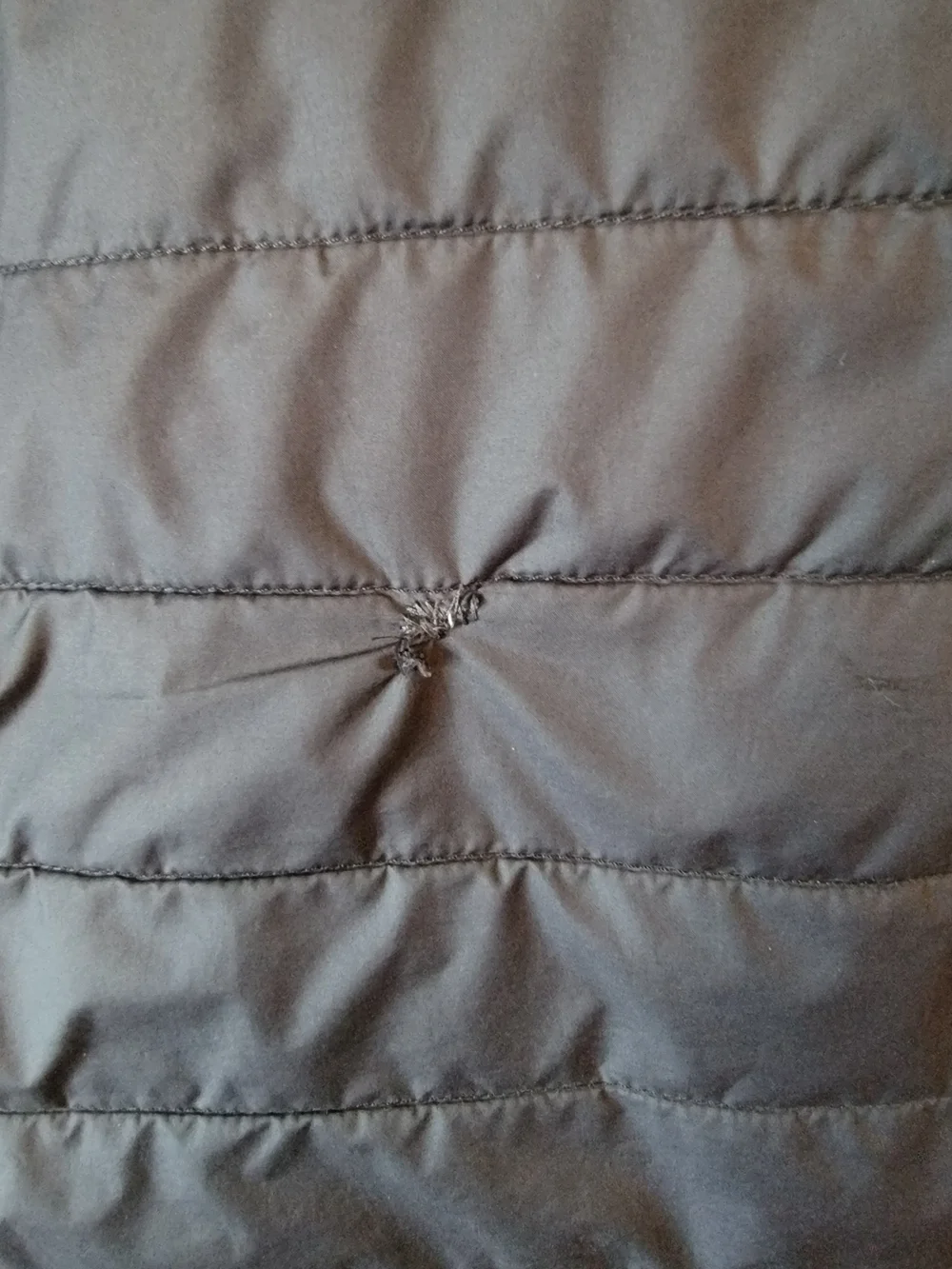 The North Face Youth Medium Insulated Reversable, Black Jacket.